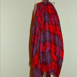 BLANKET scarf